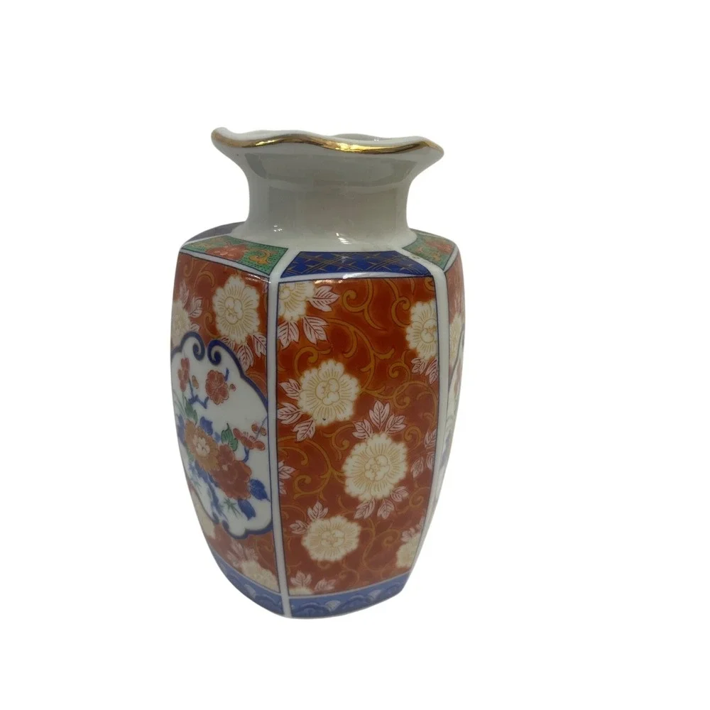 Andrea by Sadek Imari Vase 9.5